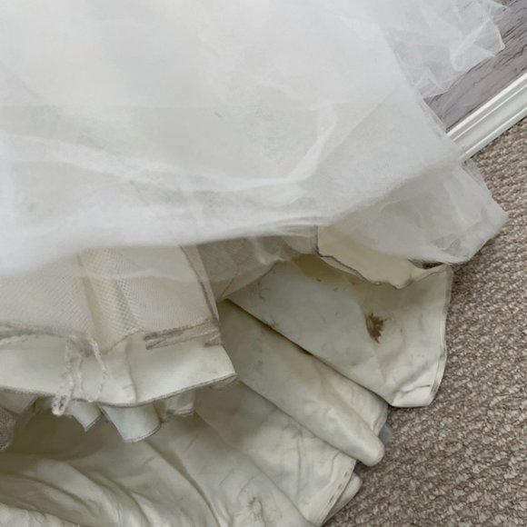 Mikaella mermaid wedding dress size 6 -021 - Picture 7 of 15